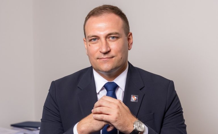 Vlajčić predstavio lovnu reformu: Uvodi se obvezna balistika prije lovačkog ispita i štite se lokalna društva