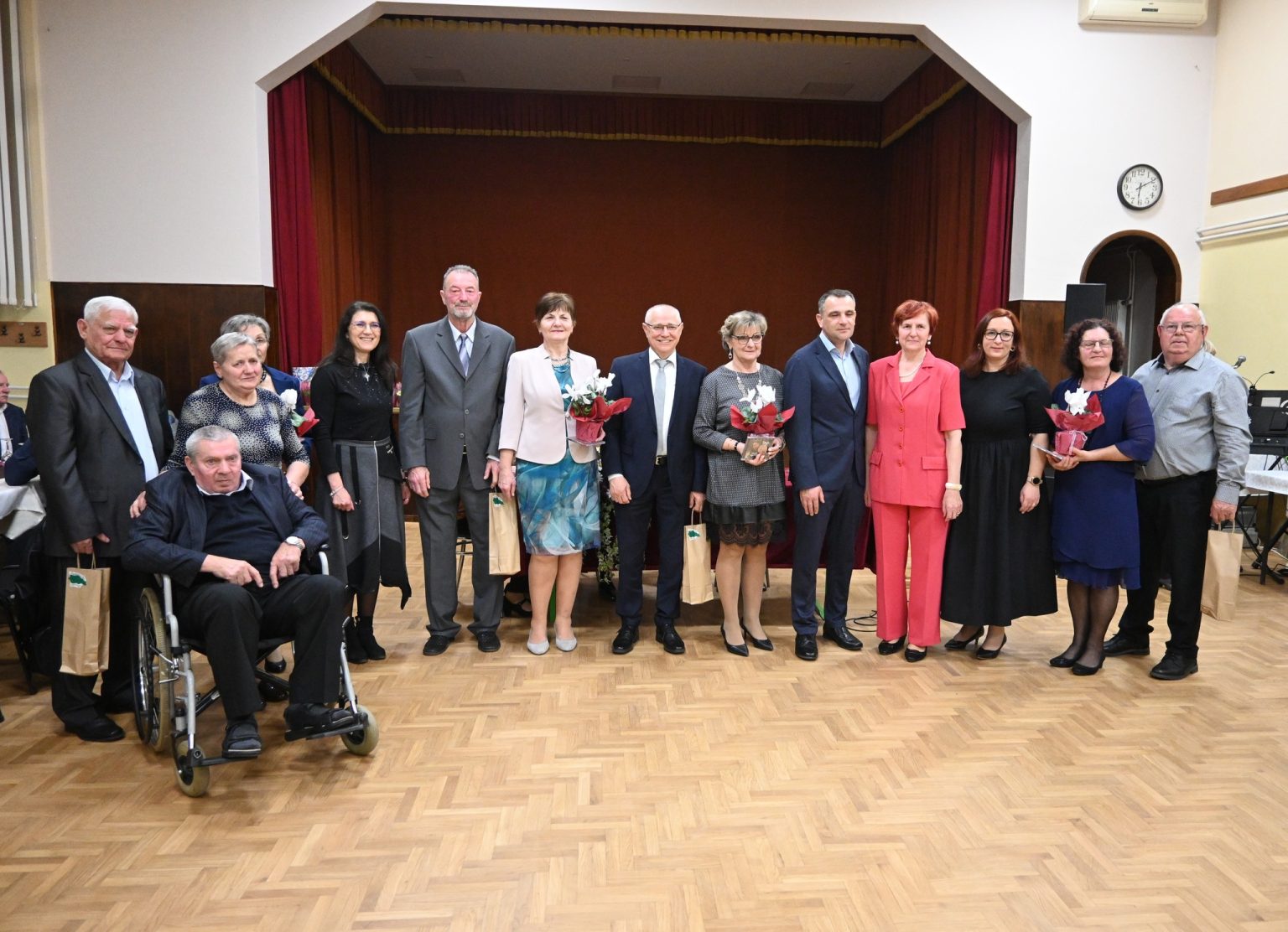 482210230_9408002562619007_1017561077418748190_n