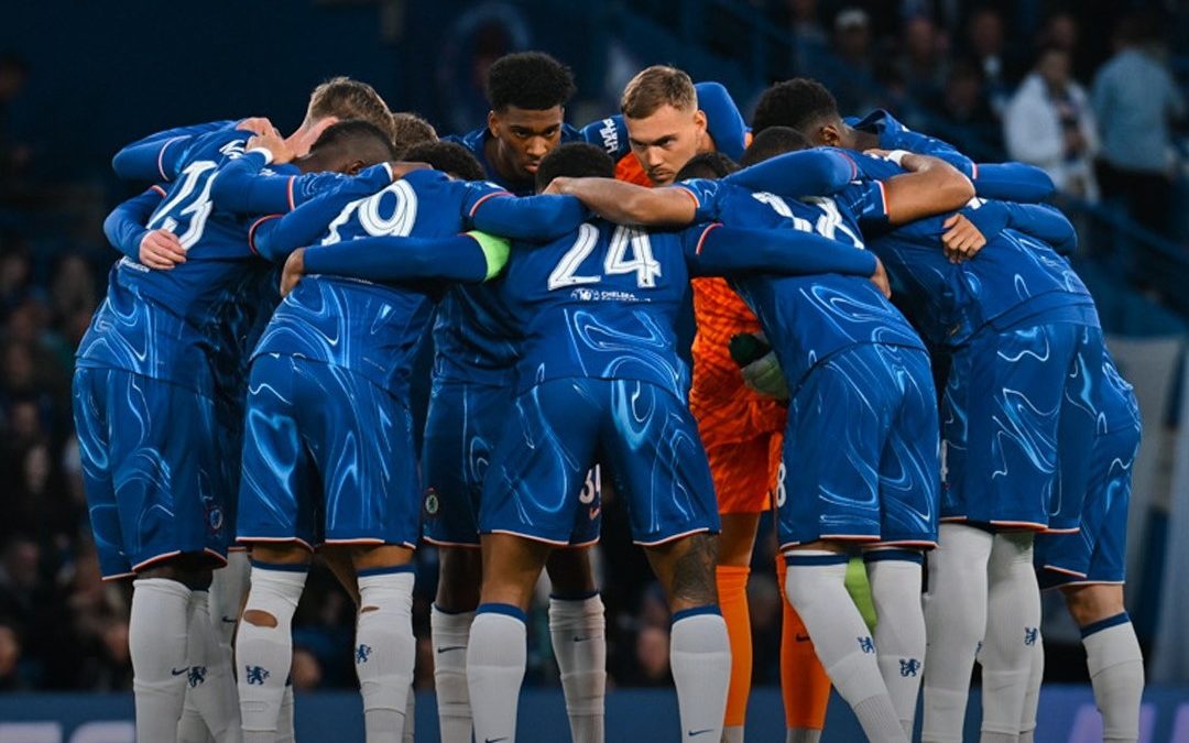 Arsenal i Chelsea odgodili Liverpoolovo slavlje naslova pobjedama u 33. kolu