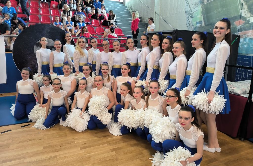 Brončano slavlje za Selničke mažoretkinje na državnom prvenstvu!