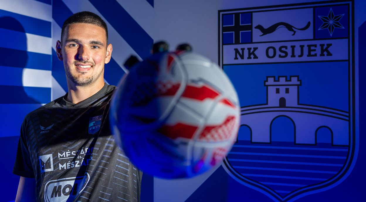 0000039802_1248_690_cut