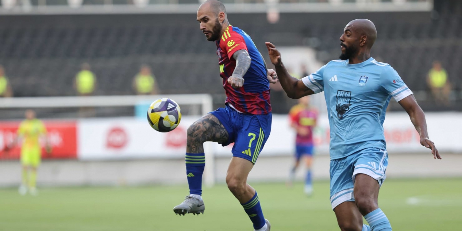 2025-07-23-18-42-4266-