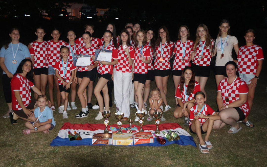 Svjetski prvaci iz Međimurja: Mažoretkinje iz Svetog Martina na Muri donose pregršt medalja iz Teplica!