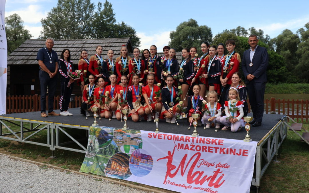 Svetomartinske mažoretkinje ponos Međimurja: Svjetski uspjeh i svečani prijem u Žabniku