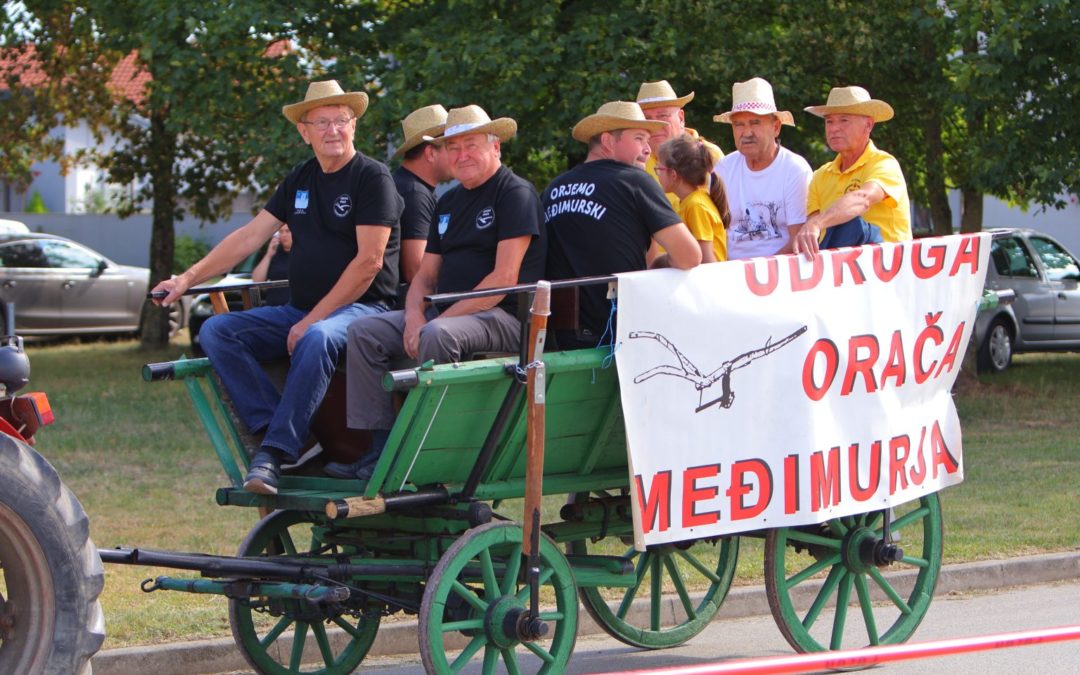 Veliko slavlje u Savskoj Vesi: Od mimohoda do nogometnog jubileja