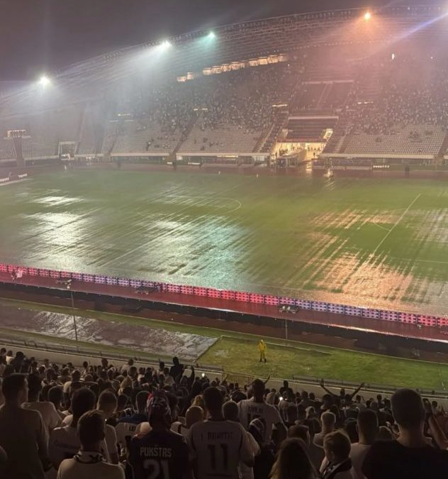 Početak Hajduka i Istre odgođen za 21:45. Vratila se struja na Poljudu