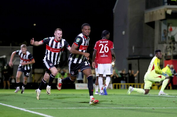 Grimsby Town nakon 13 serija jedanaesteraca izbacio Manchester United