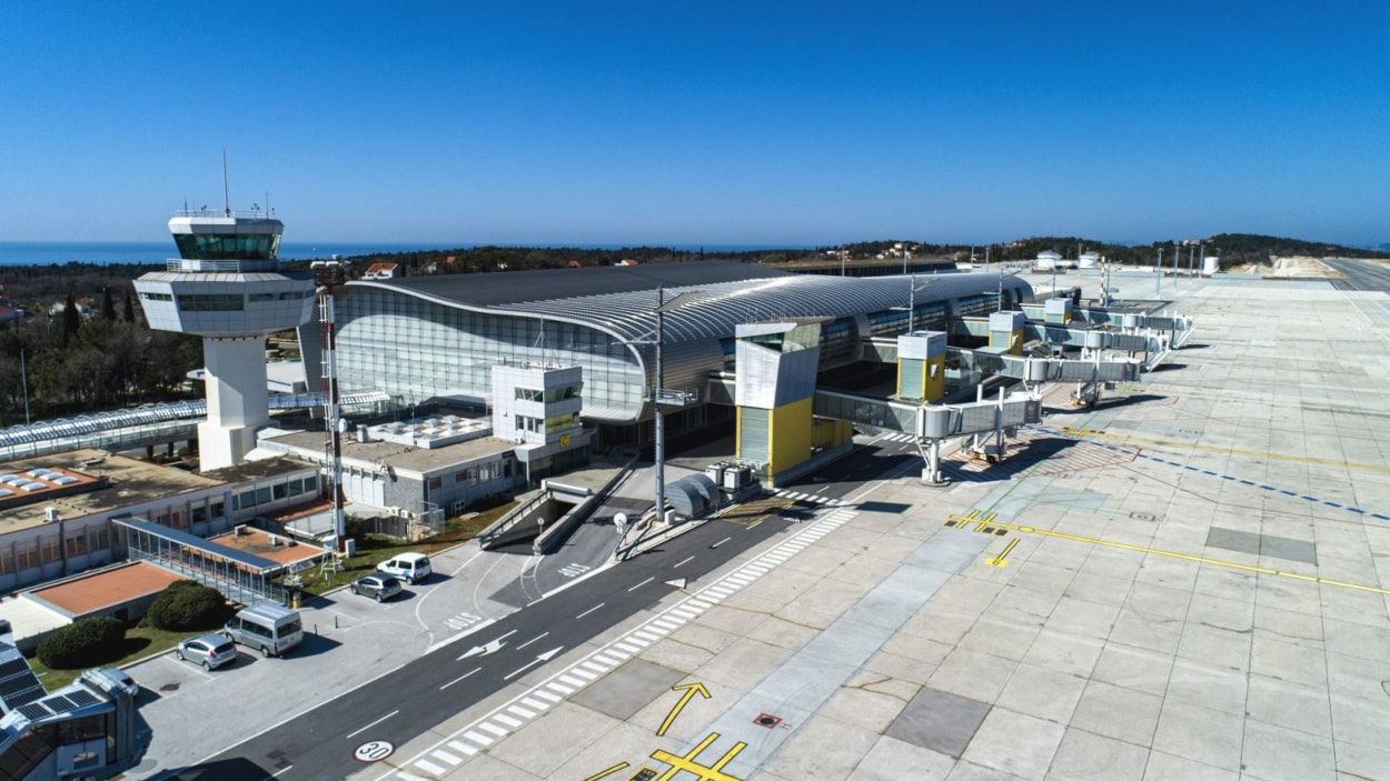 07c7fcaa421c1892c852b1dda5ecf8ef_L