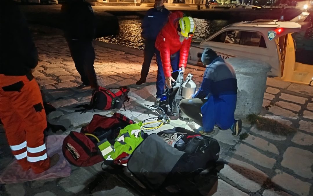 Tragedija na cesti: Četvero mrtvih kod Senja, u tijeku utvrđivanje identiteta