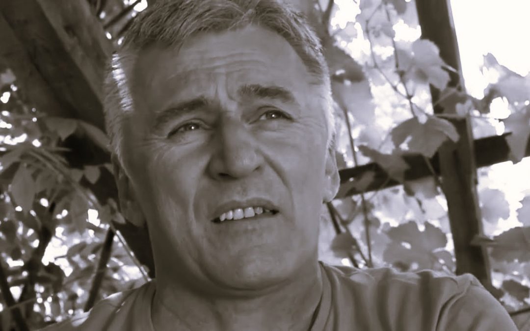 Preminuo je pjevač Željko Golik