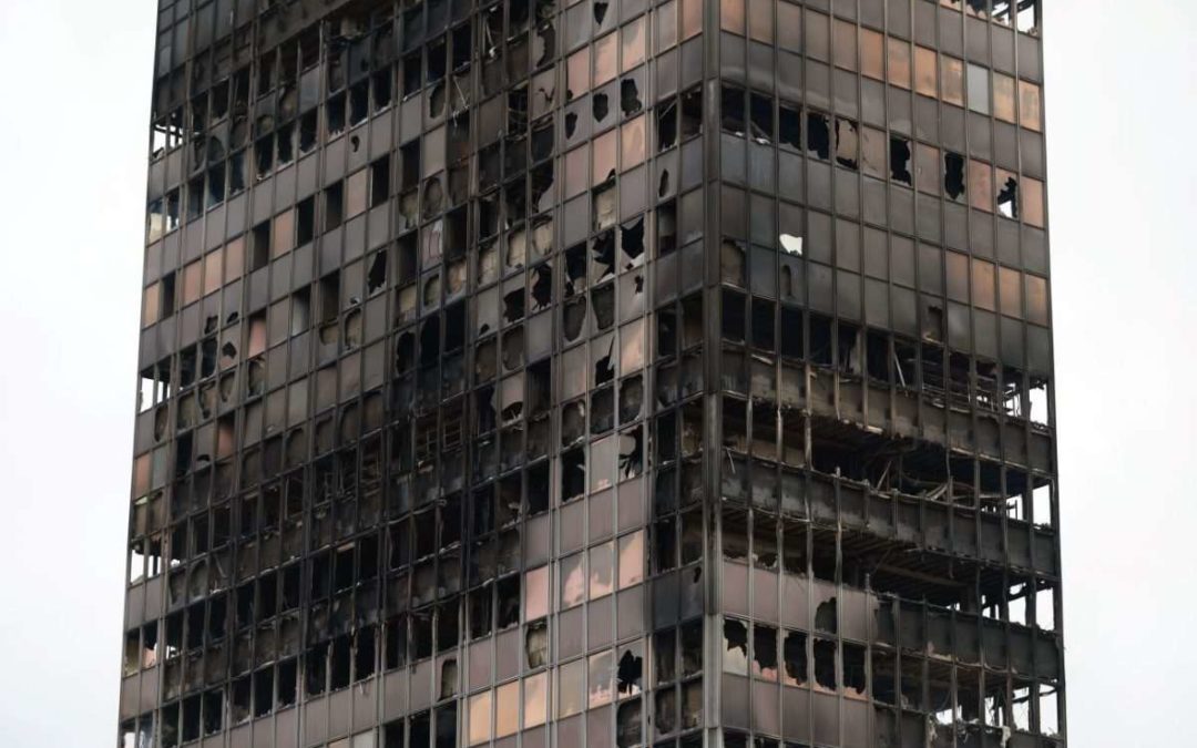 Tucaković pozvao građane da se ne približavaju Vjesnikovom neboderu