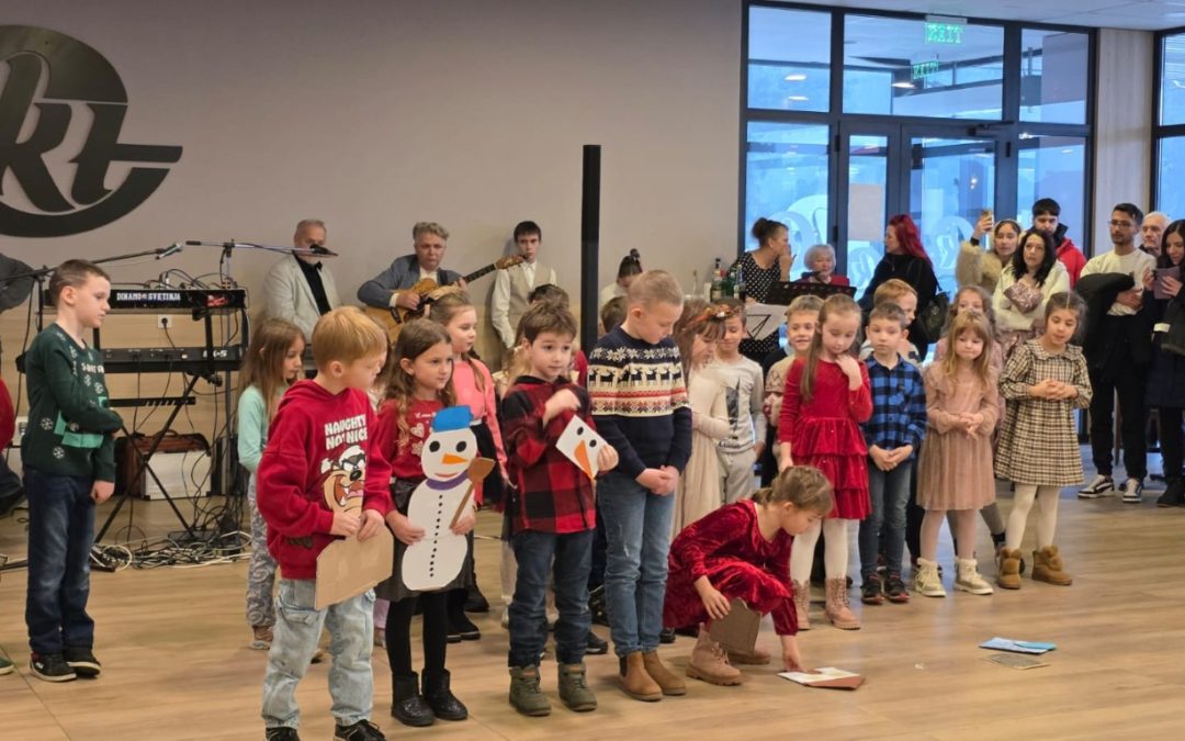 Solidarnost i zajedništvo: Blagdan dobrote okupio generacije, nastupili učenici, KUD Mura i solisti