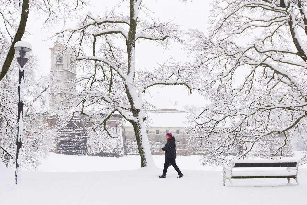 DHMZ: Pretežno oblačno, u unutrašnjosti mjestimice snijeg