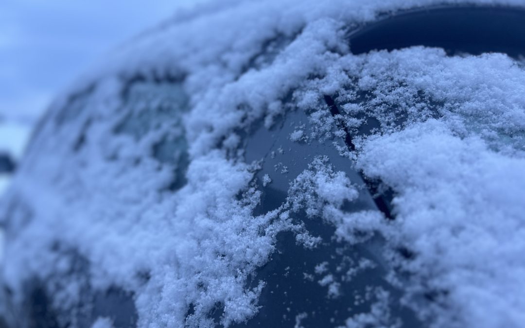 Vremenska prognoza za nedjelju: Pripremite lopate i tople jakne, snijeg se širi Hrvatskom