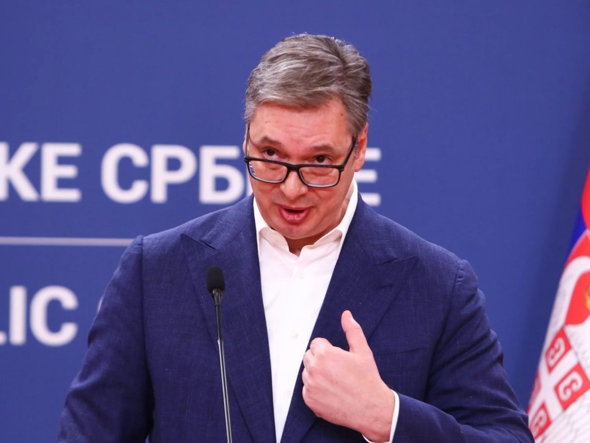 NAJVEĆI TEST ZA VUČIĆA U Srbiji počeli sudbonosni izbori, građani čekali u redovima satima prije otvaranja