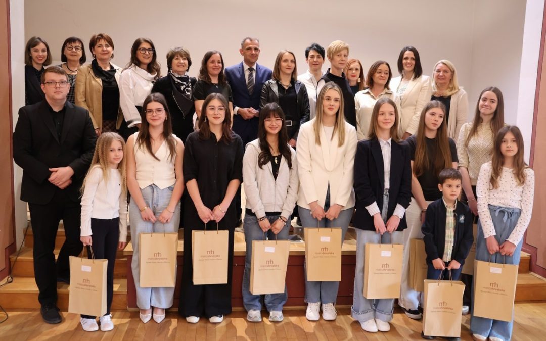 Mladi međimurski kreativci primili su Nagradu „Zvonimir Bartolić“ za svoje radove na kajkavskom