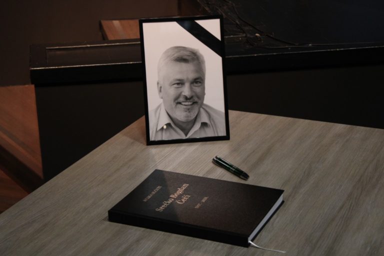 FOTO Posljednji pozdrav legendi: Mursko Središće i nogometni velikani oprostili se od Srećka Bogdana Čečija