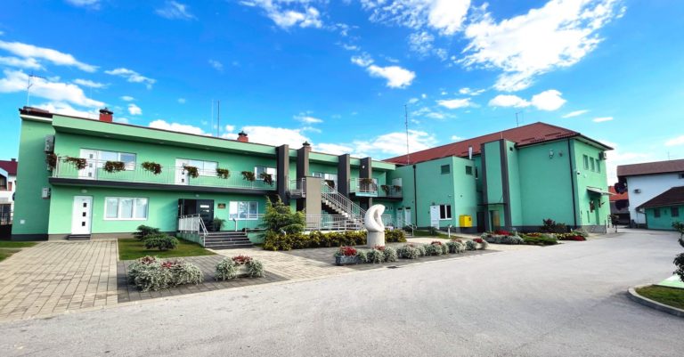 Kazališni svibanj u Murskom Središću: Četiri vrhunske predstave stižu u CZK „Rudar“