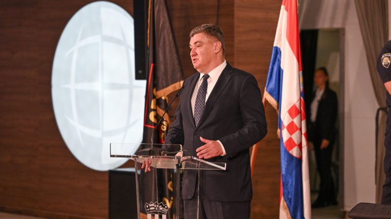 Predsjednik Milanović na 35. obljetnici „Gromova”: O svojoj vojsci i sudbini moramo odlučivati sami