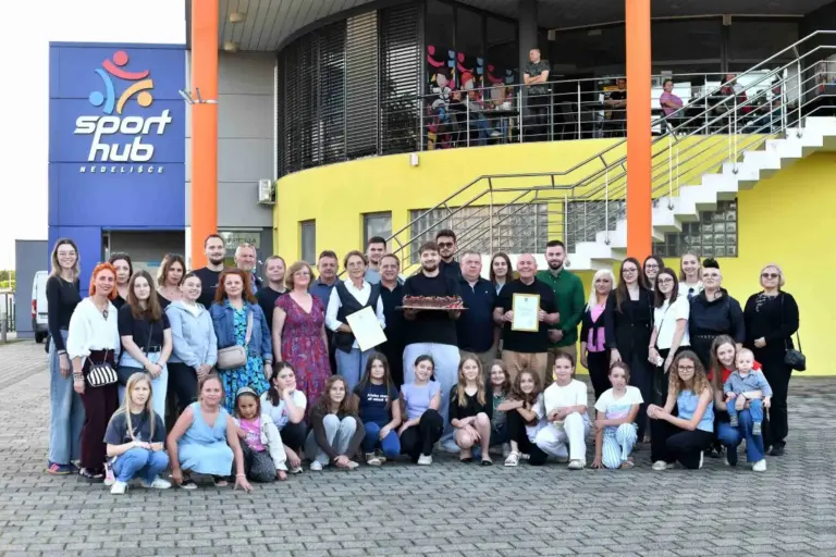 Veliki uspjeh zborskog pjevanja: Načelnik Novak primio nagrađene članove zborova „Josip Vrhovski“