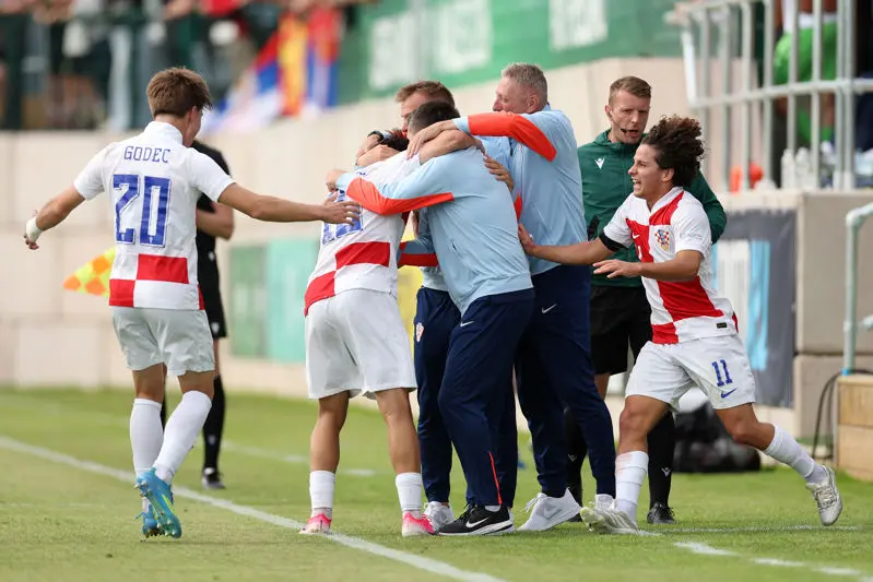 Hrvatska u19_03