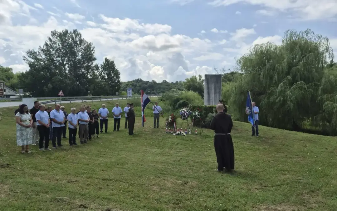 Međimurci obilježili 35. obljetnicu pogibije prvog hrvatskog branitelja iz Međimurja Predraga Jurčeca