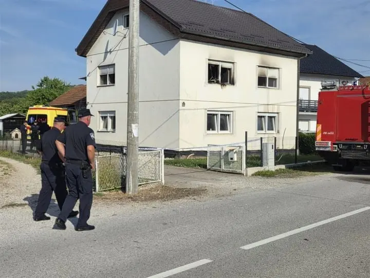 U požaru obiteljske kuće poginule tri osobe