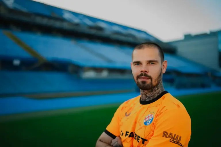 Dominik Kotarski novi je vratar Dinama