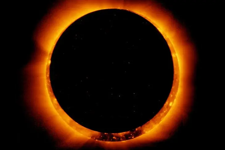 Rijetki astronomski spektakl: U samo 24 sata stižu poravnanje planeta, pomrčina Sunca i Perzeidi
