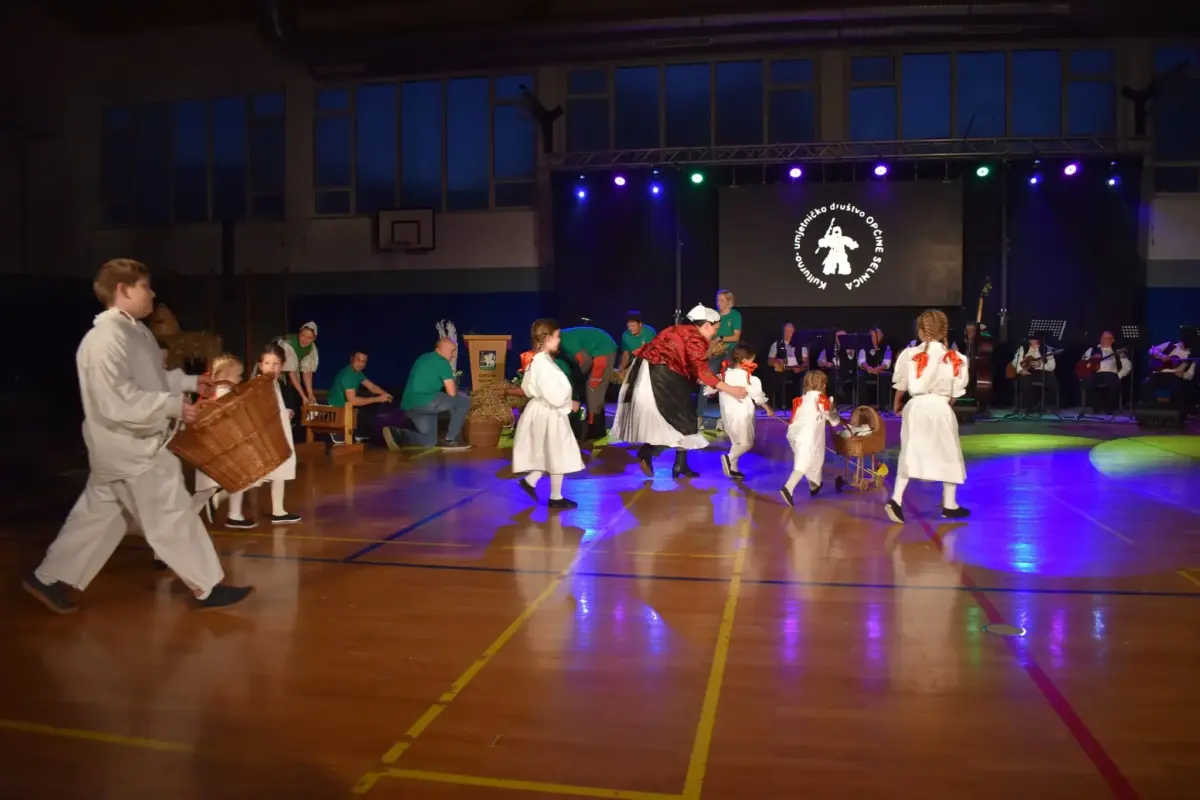 Pjesma i ples najmlađih: U Žiškovcu se održavaju 6. Dječji folklorni susreti!